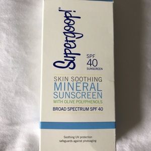 NWT Supergroup mineral  sunscreen 40 SPF
